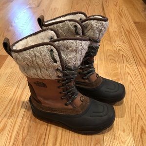 North face snow boots